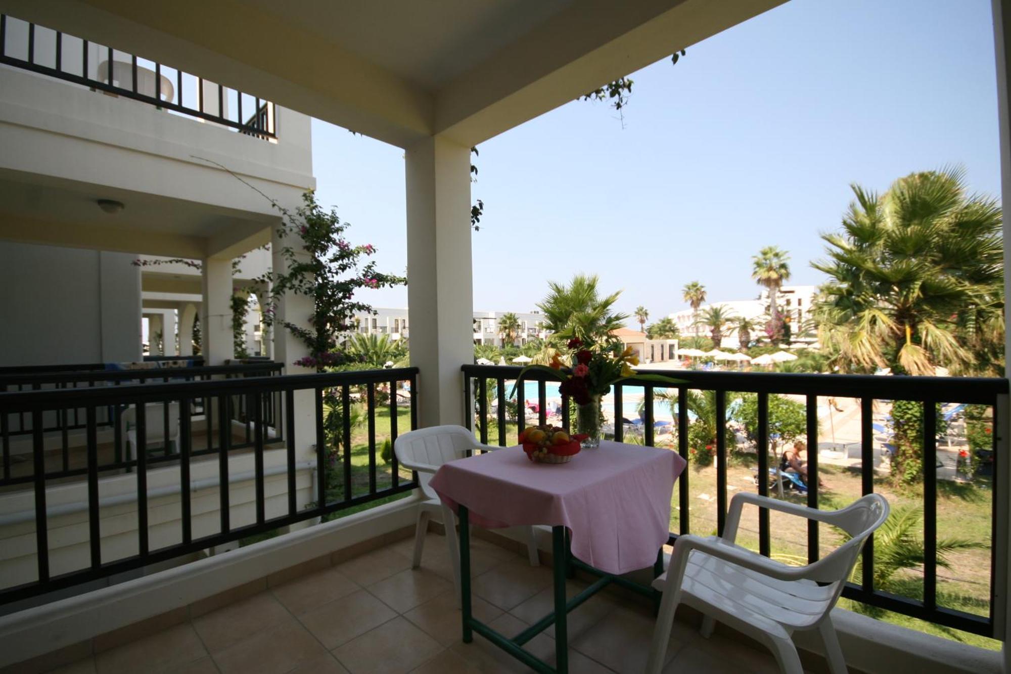 Tigaki Beach Hotel Luaran gambar